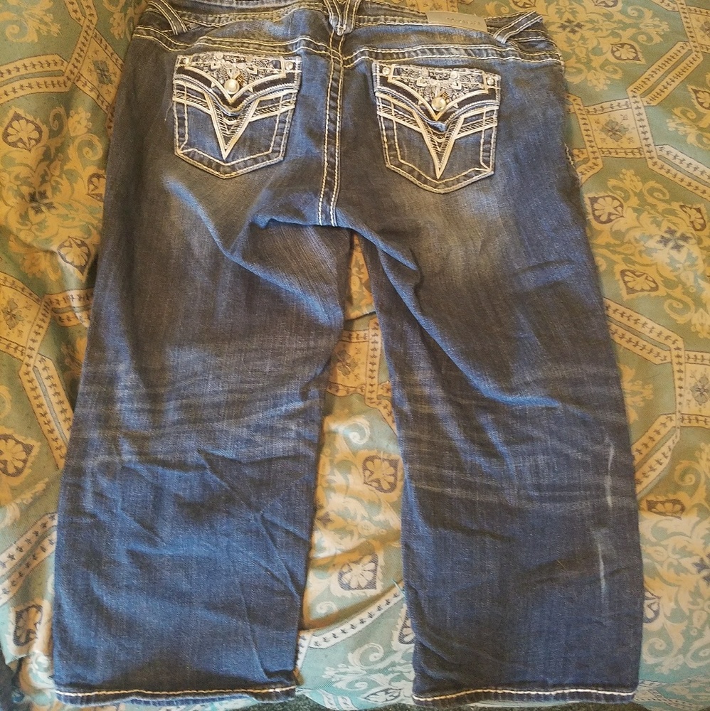 Vigoss Capri